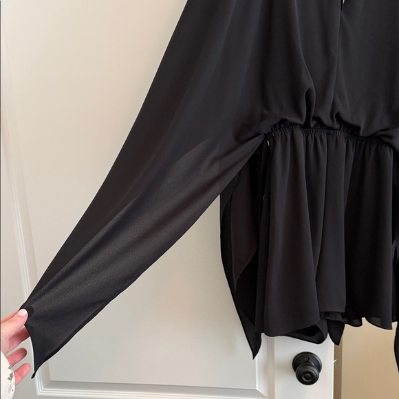 Express Black Keyhole Peplum Long-Sleeve romper - Picture 2 of 8